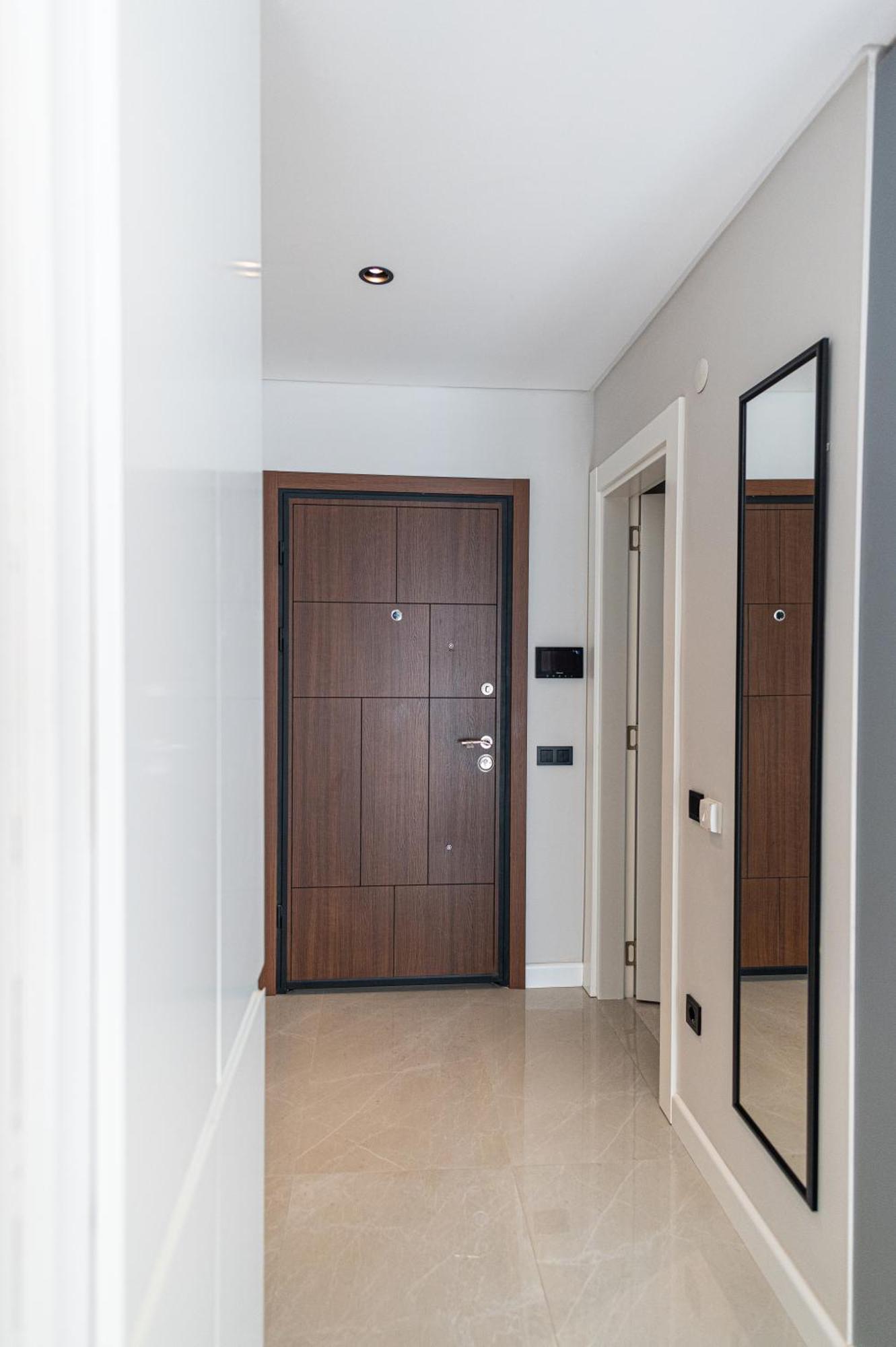 Sa Apartments! 150m To The Daire *